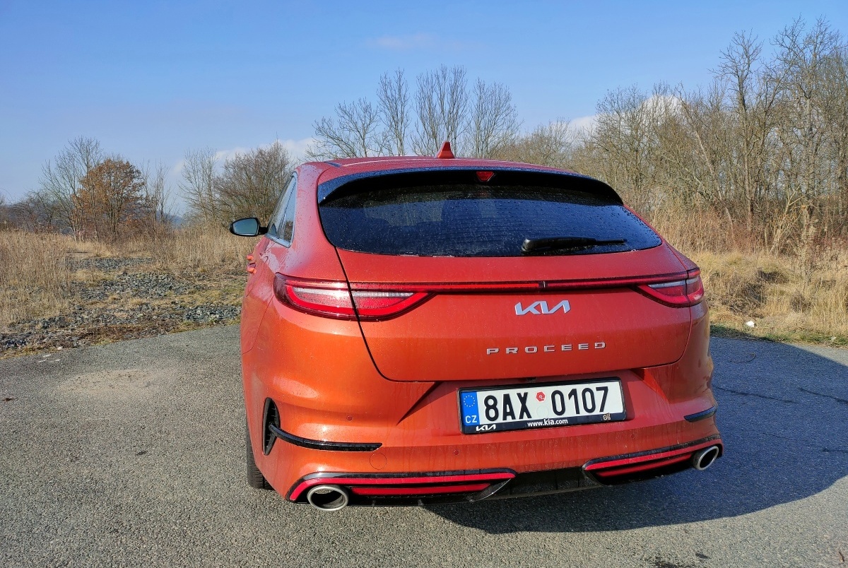 kia-proceed-2022-29