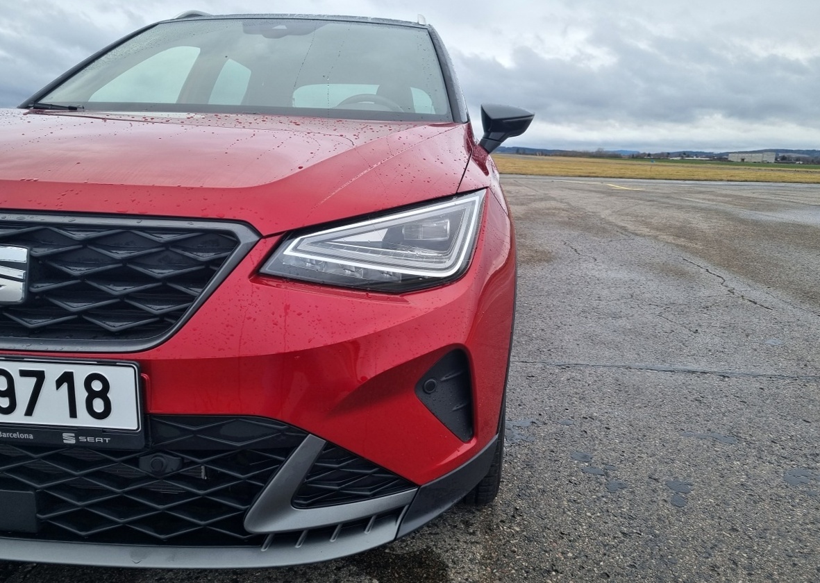 seat-arona-2022-4