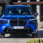 2023-bmw_x7_m60i-1