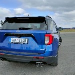 ford-explorer-2022-25