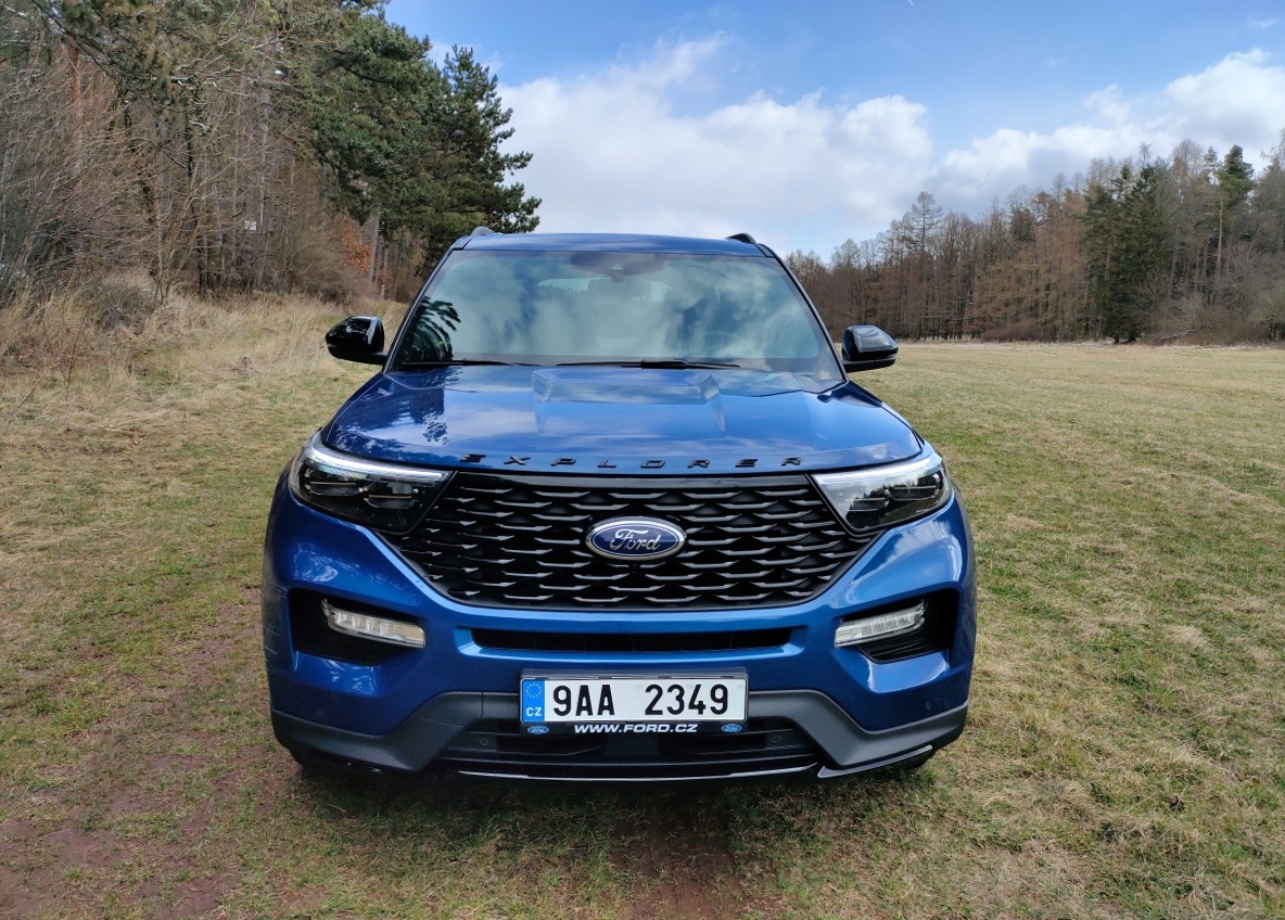 ford-explorer-2022-34