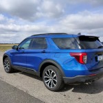 ford-explorer-2022-6