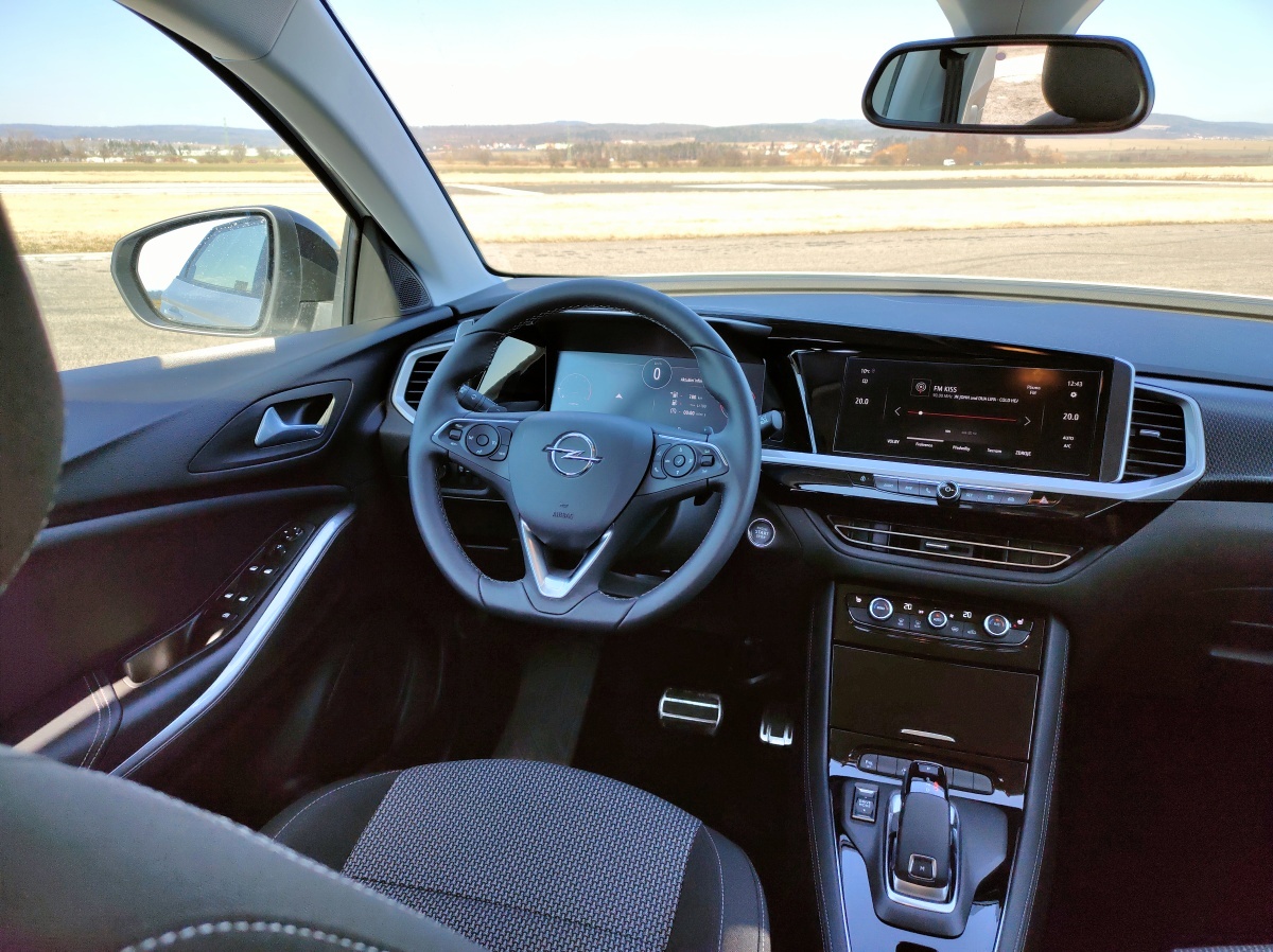 opel-grandland-2022-29