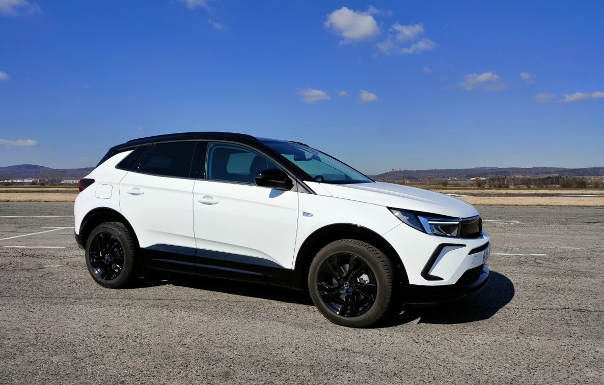 opel-grandland-2022-33