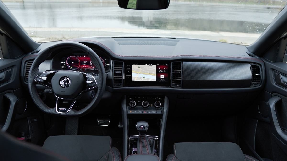 skoda-kodiaq-rs-2022-20