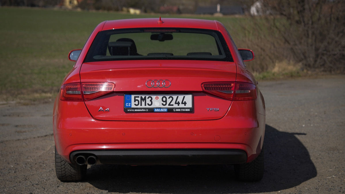 audi-a4-b8-10