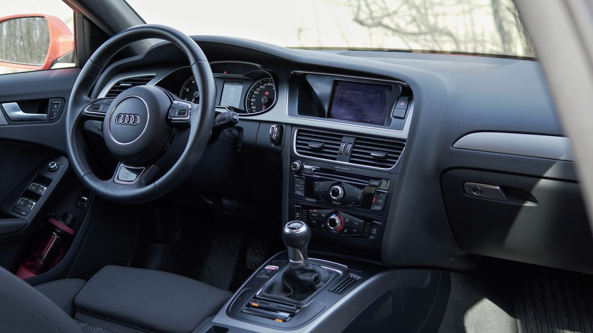 audi-a4-b8-11
