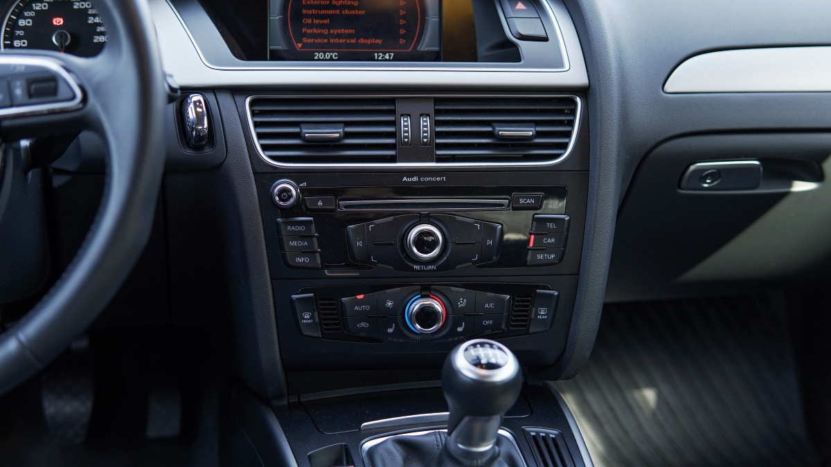 audi-a4-b8-13