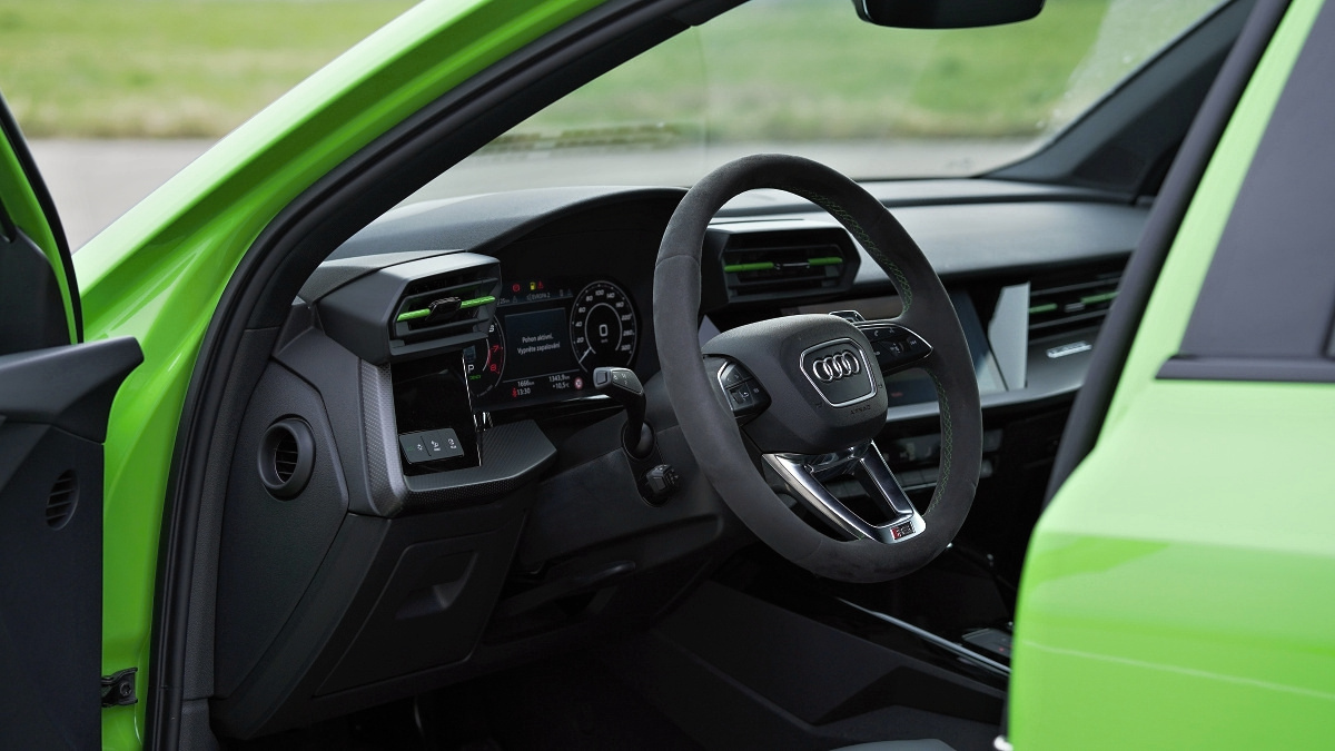 audi-rs3-2022-14