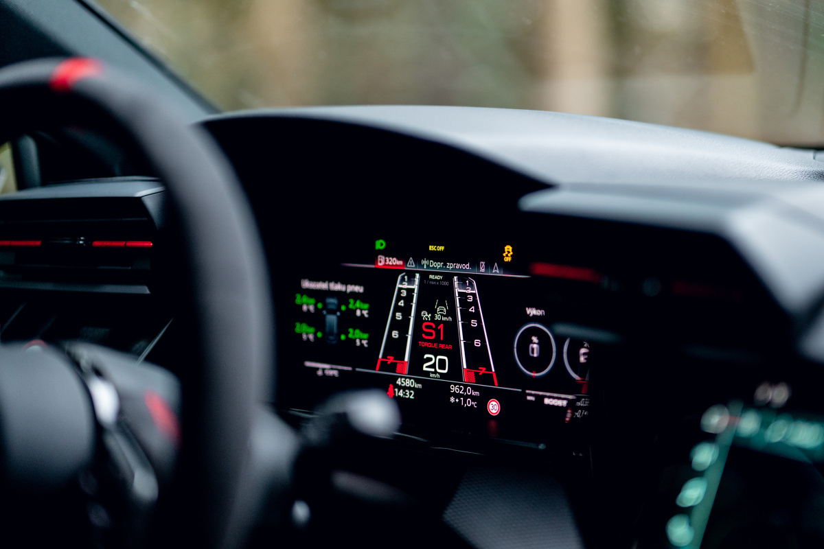 audi-rs3-2022-17