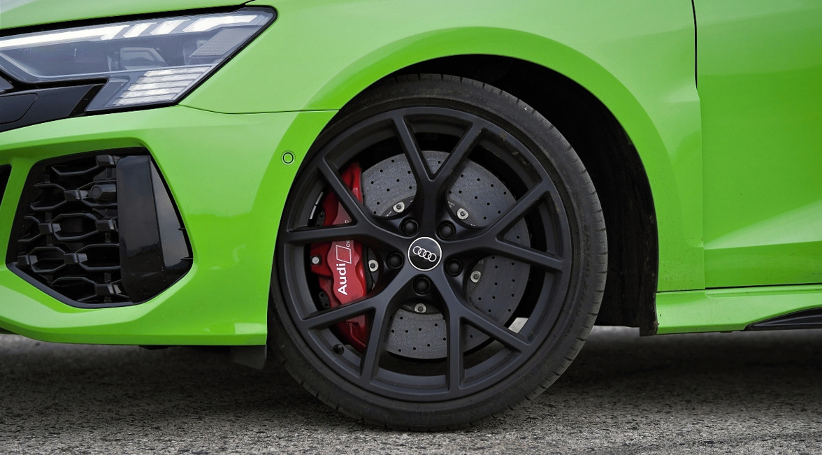 audi-rs3-2022-7