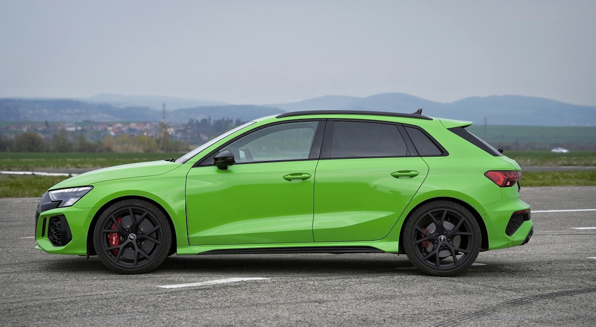 audi-rs3-2022-9
