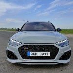 audi-rs4-2022-3