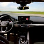 audi-rs4-2022-30