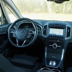 ford-galaxy-2022-15