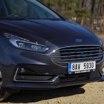 ford-galaxy-2022-4