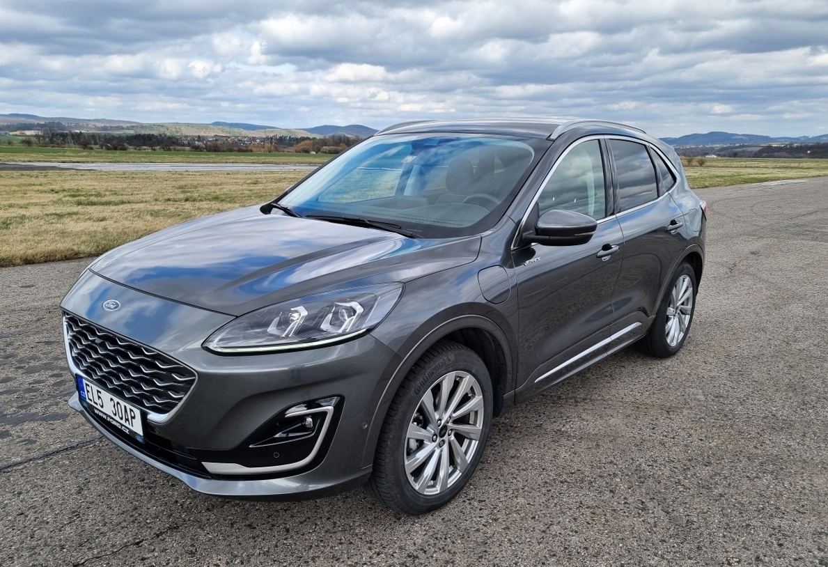 ford-kuga-2022-8