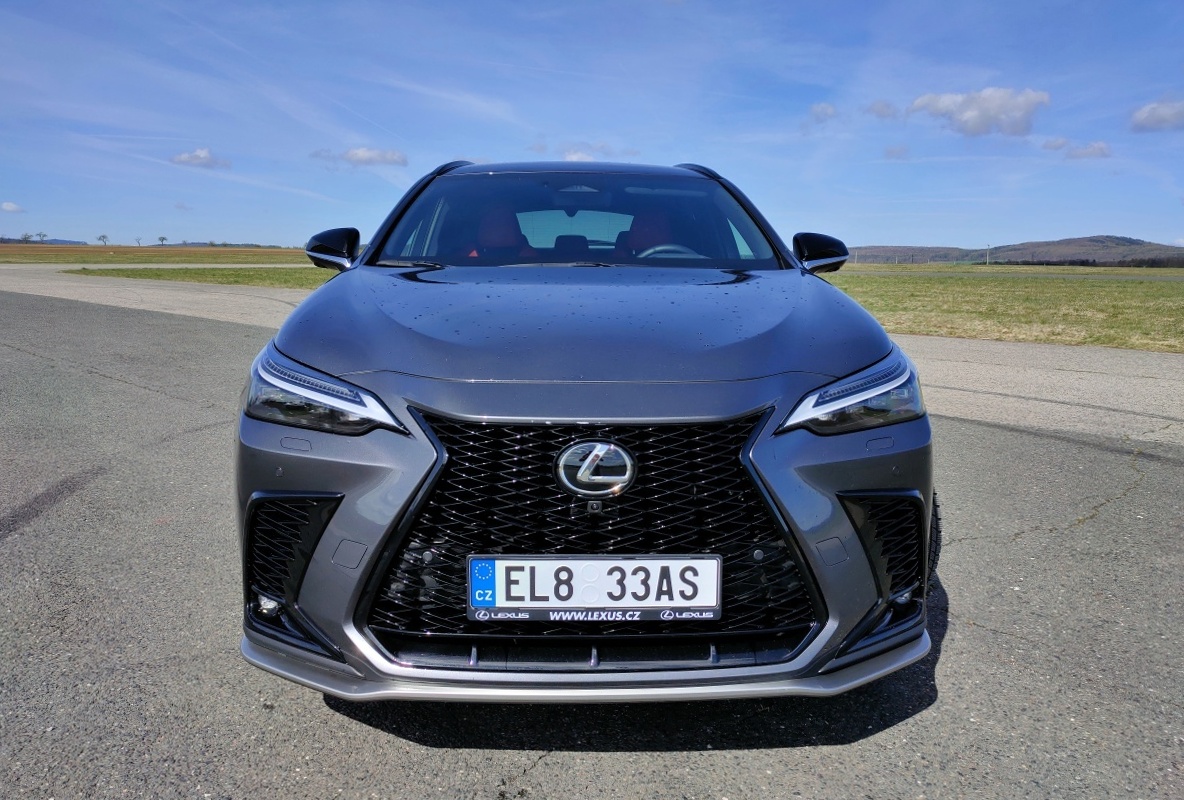 lexus-nx-2022-9