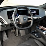 test-2022-bmw_ix_xdrive40-elektromobil-16