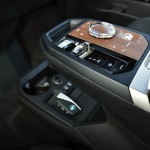 test-2022-bmw_ix_xdrive40-elektromobil-25