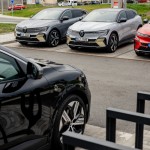 renault-megane-e-tech-2022-18