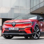 renault-megane-e-tech-2022-28