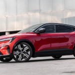 renault-megane-e-tech-2022-29