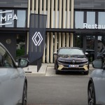 renault-megane-e-tech-2022-3