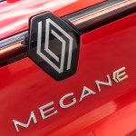 renault-megane-e-tech-2022-32