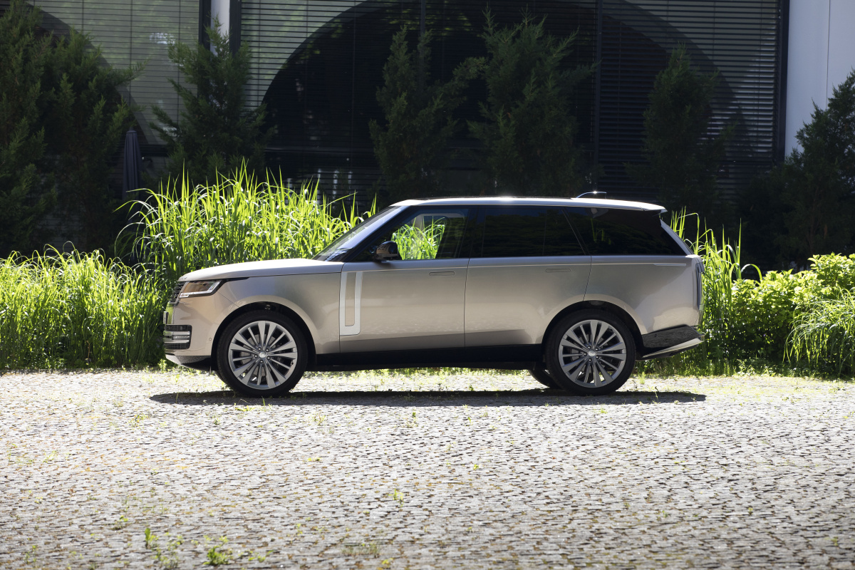 Jaguar_Land_Rover_2022