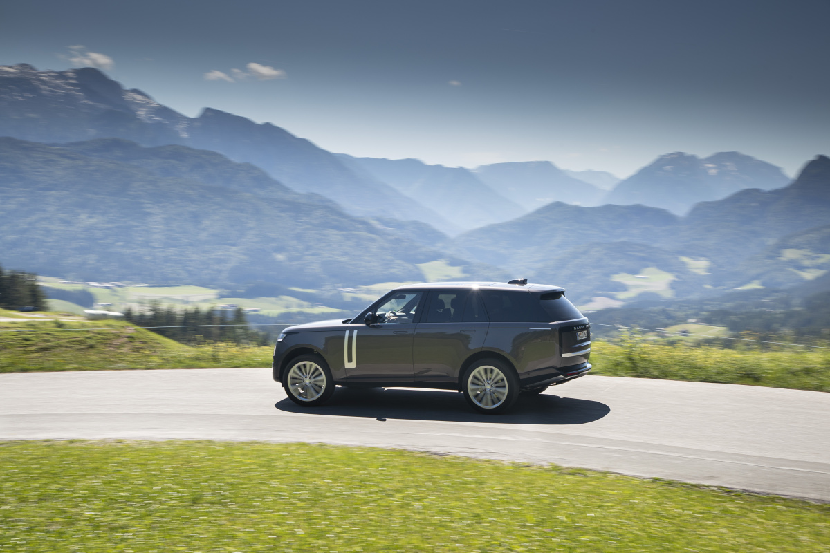 Jaguar_Land_Rover_2022