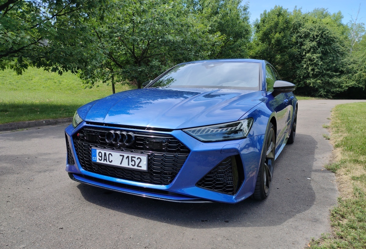 audi-rs-7-sportback-2022-21