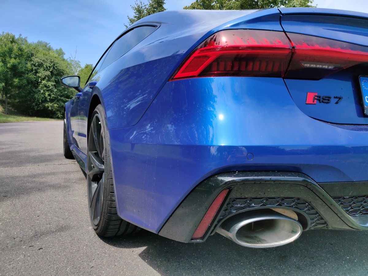 audi-rs-7-sportback-2022-31