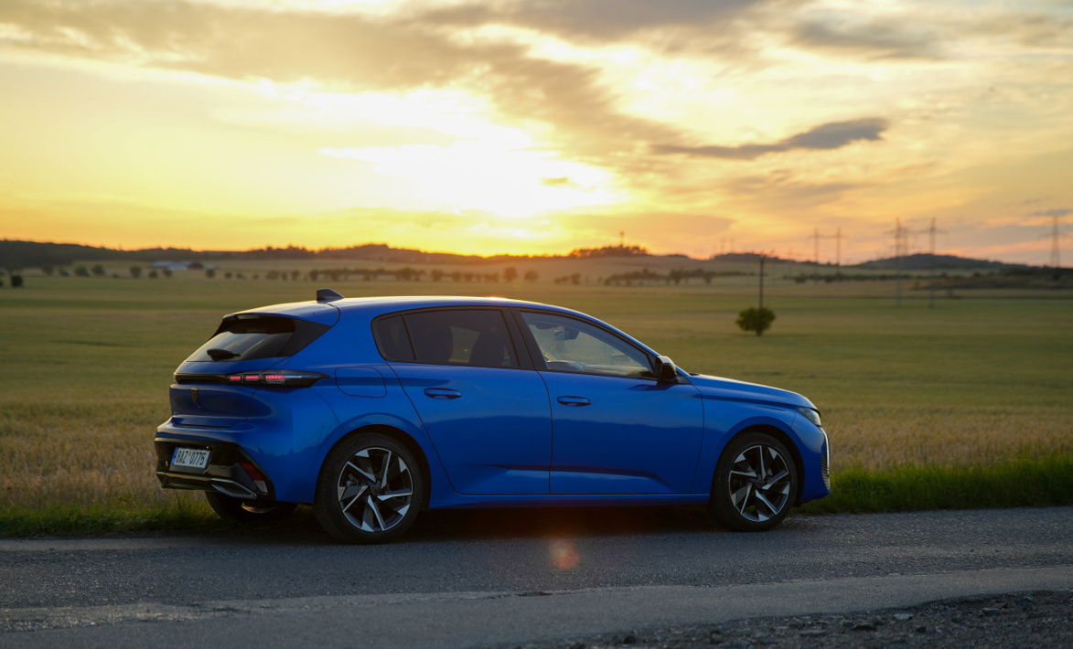 peugeot-308-2022-4