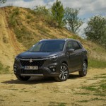 suzuki-s-cross-2022-2
