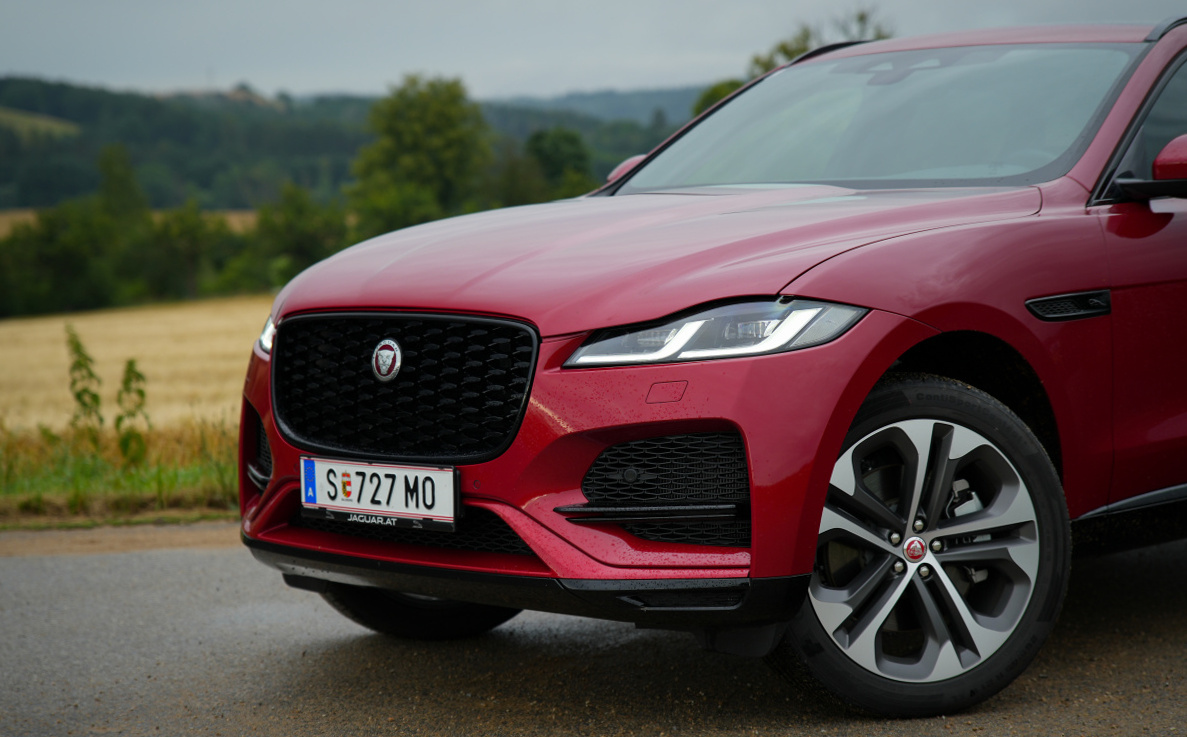 aguar-f-pace-2022-2