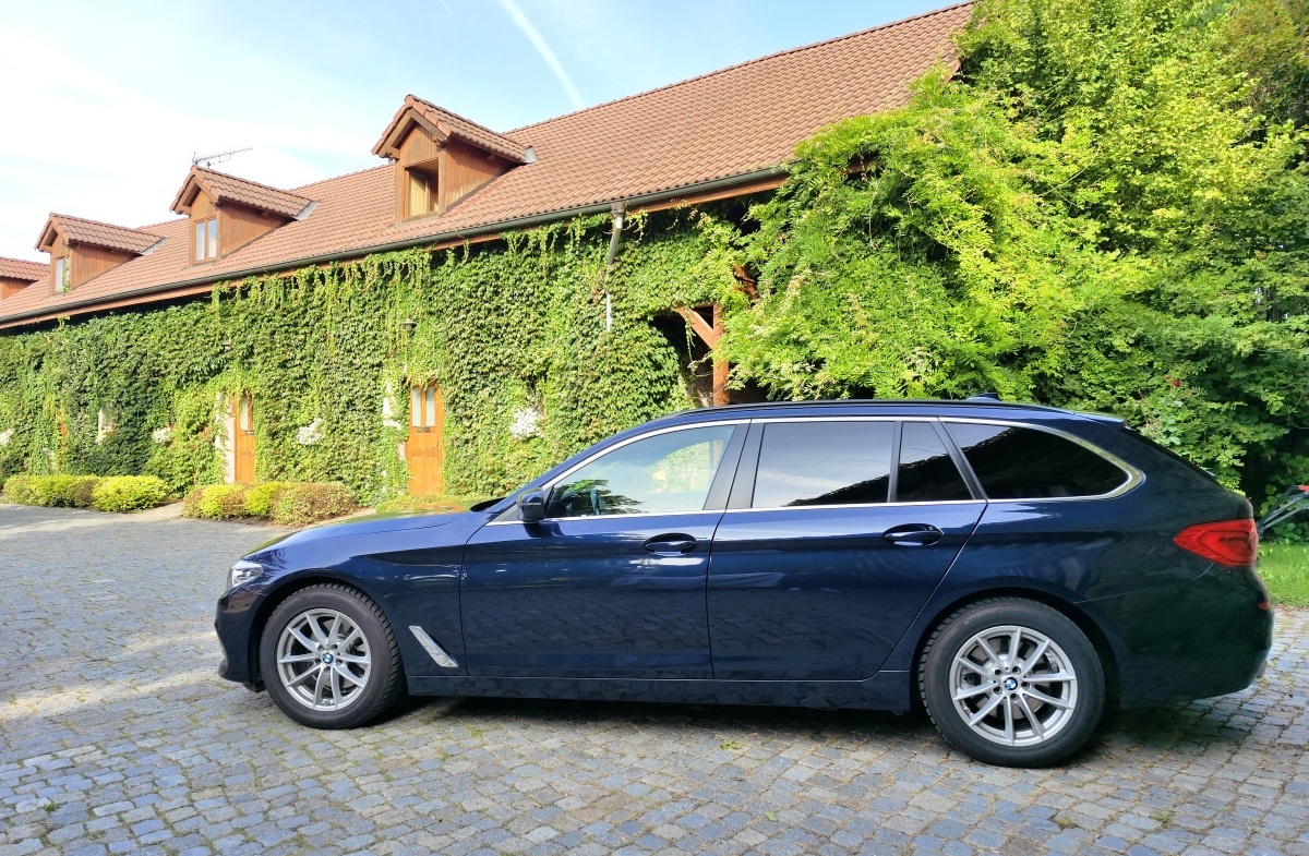 bmw-5-touring-g-12