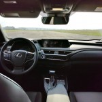 lexus-ux-f-sport-design-2023-17