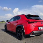 lexus-ux-f-sport-design-2023-21