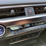 lexus-ux-f-sport-design-2023-31