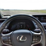 lexus-ux-f-sport-design-2023-33
