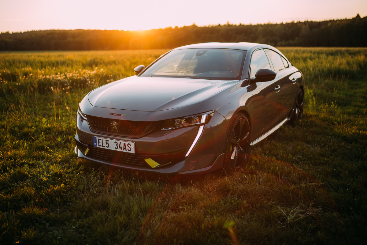 peugeot-508-pse-28