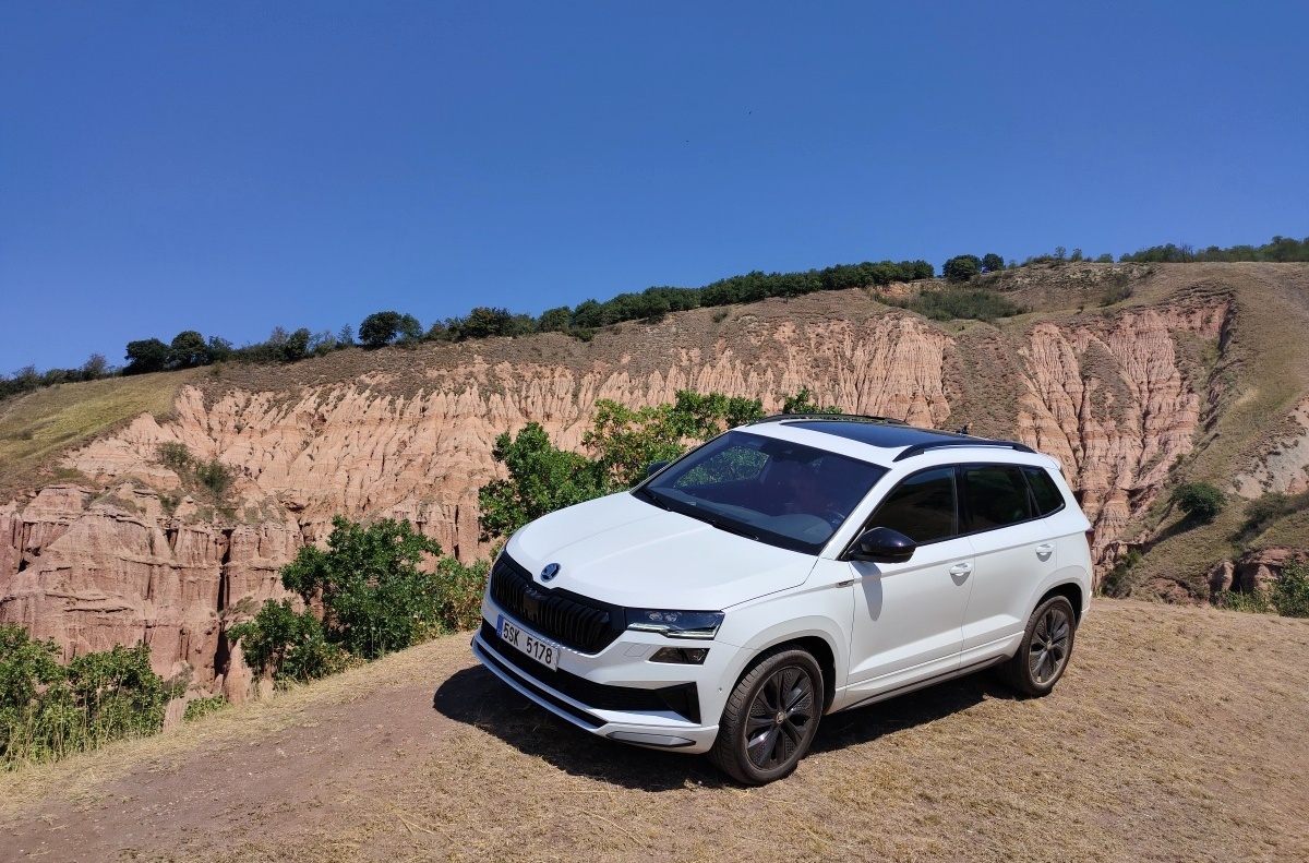 skoda-karoq-sportline-facelift-2022-1