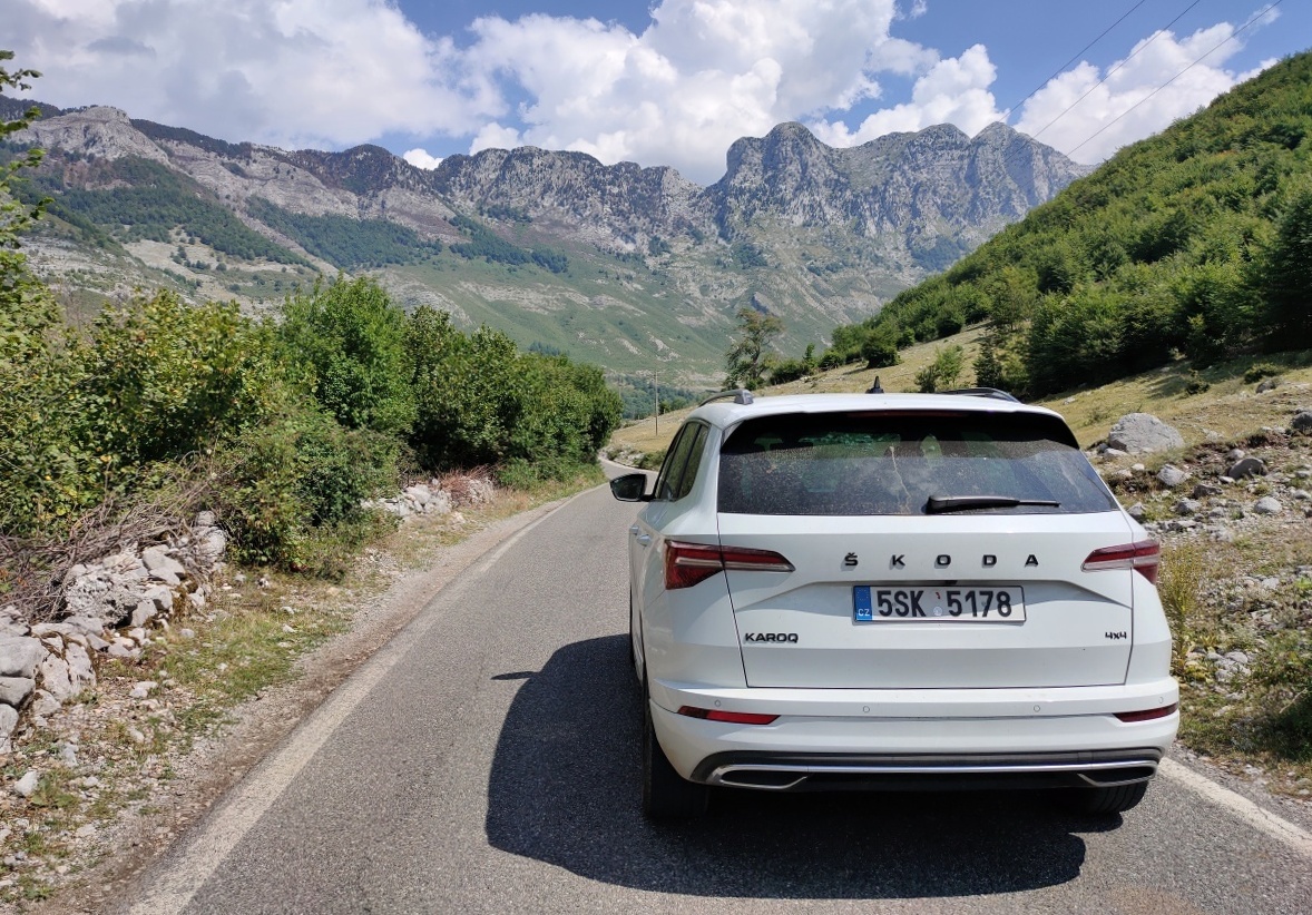 skoda-karoq-sportline-facelift-2022-59