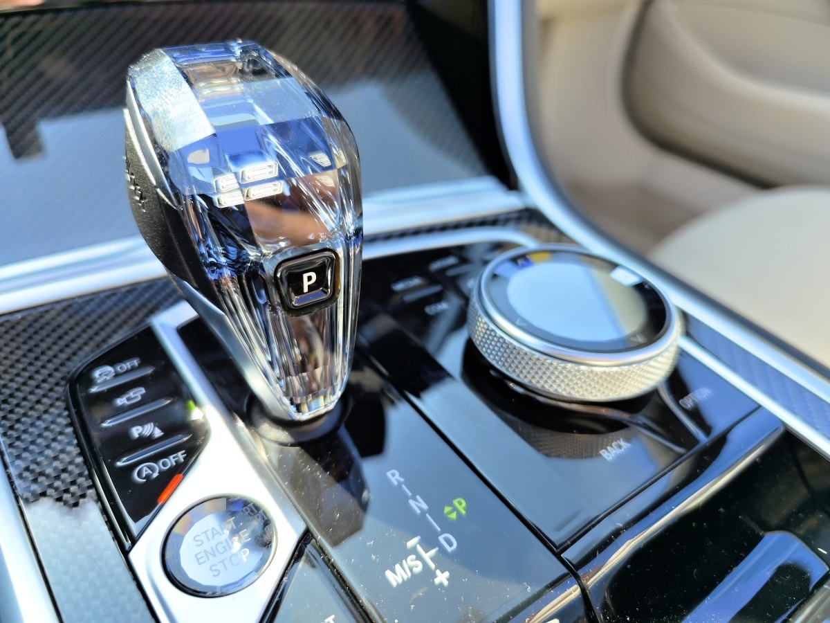 bmw-8-cabrio-2022-lci-15