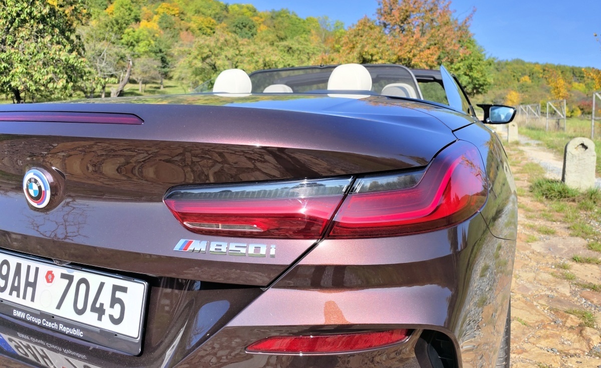bmw-8-cabrio-2022-lci-44