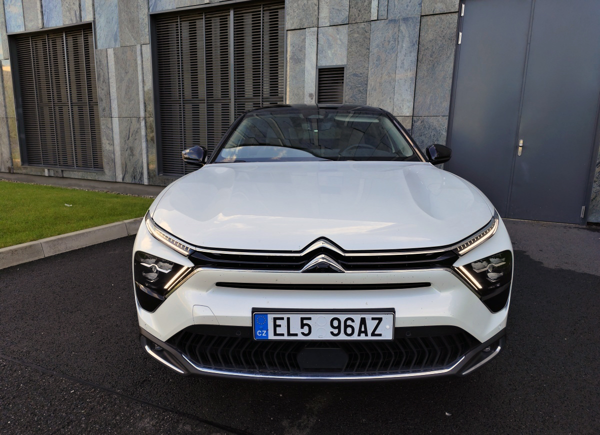 citroen-c5x-11