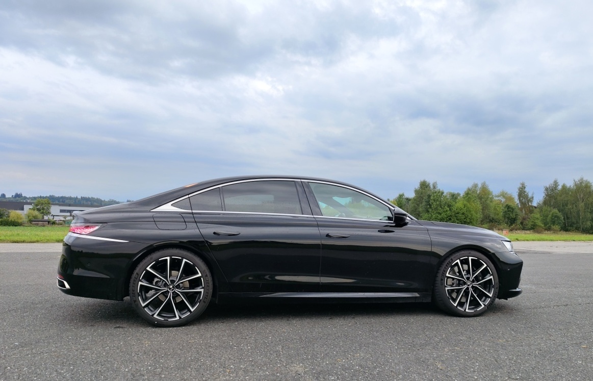 ds-9-e-tense-360-38