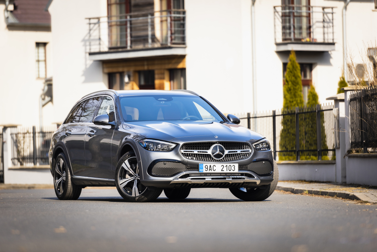 mercedes-benz-tridy-c-all-terrain-220d_05
