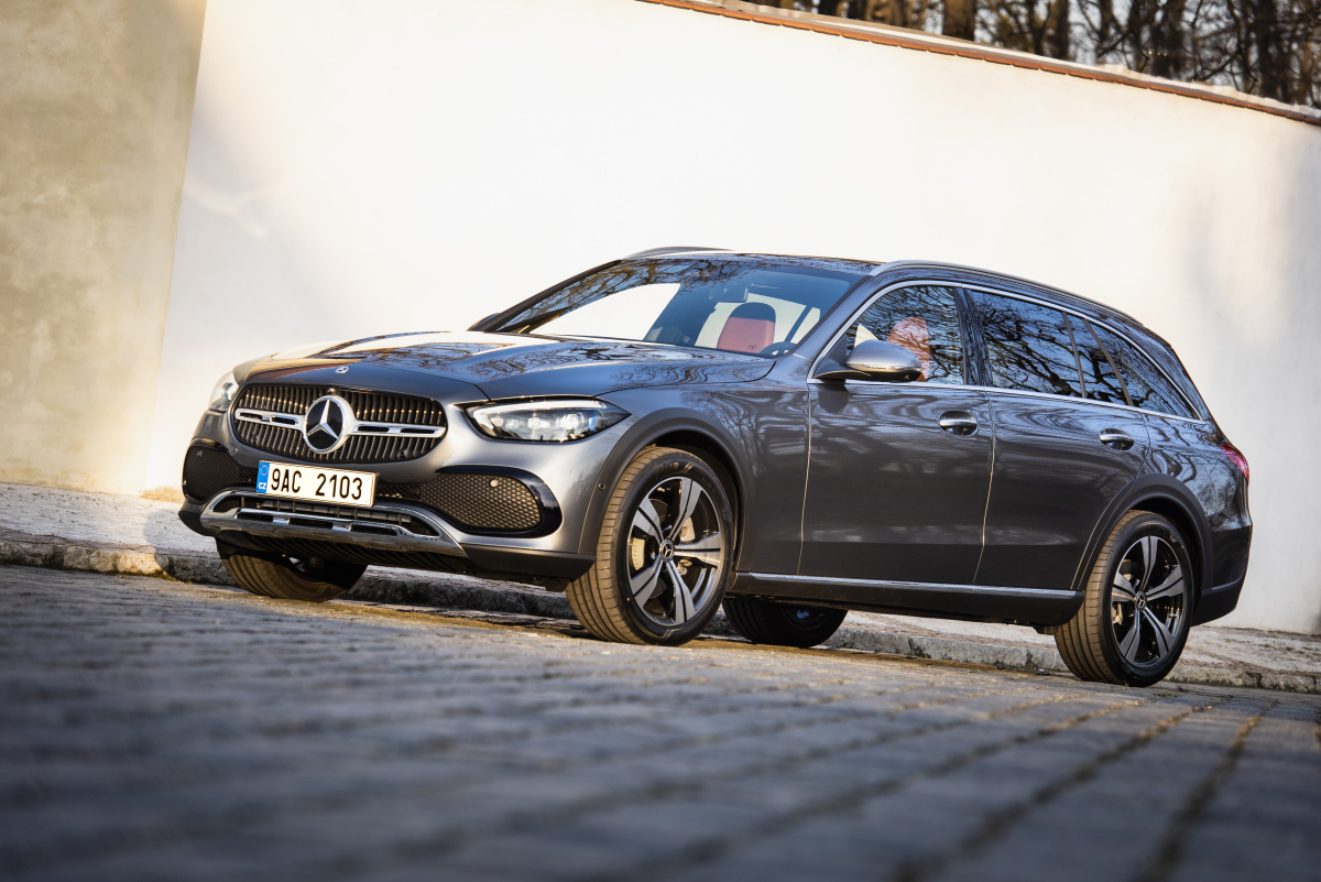 mercedes-benz-tridy-c-all-terrain-220d_12